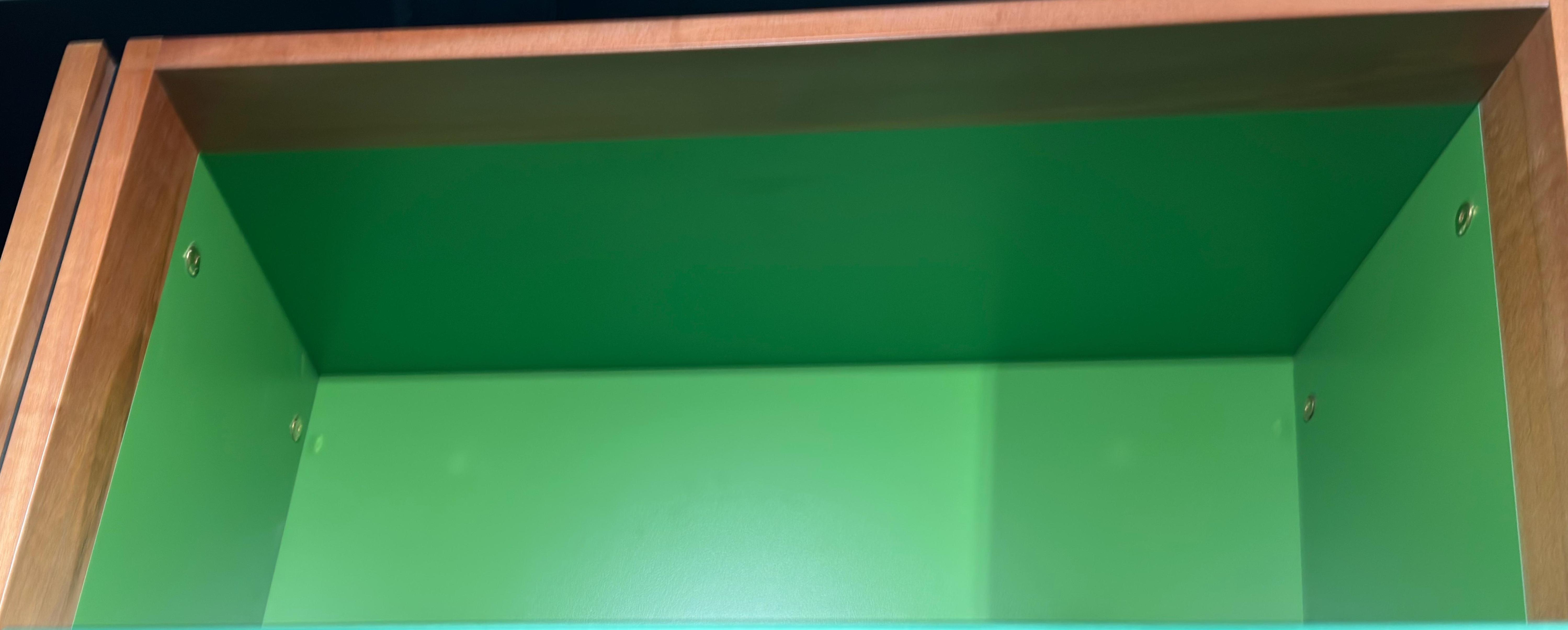 Shelf image