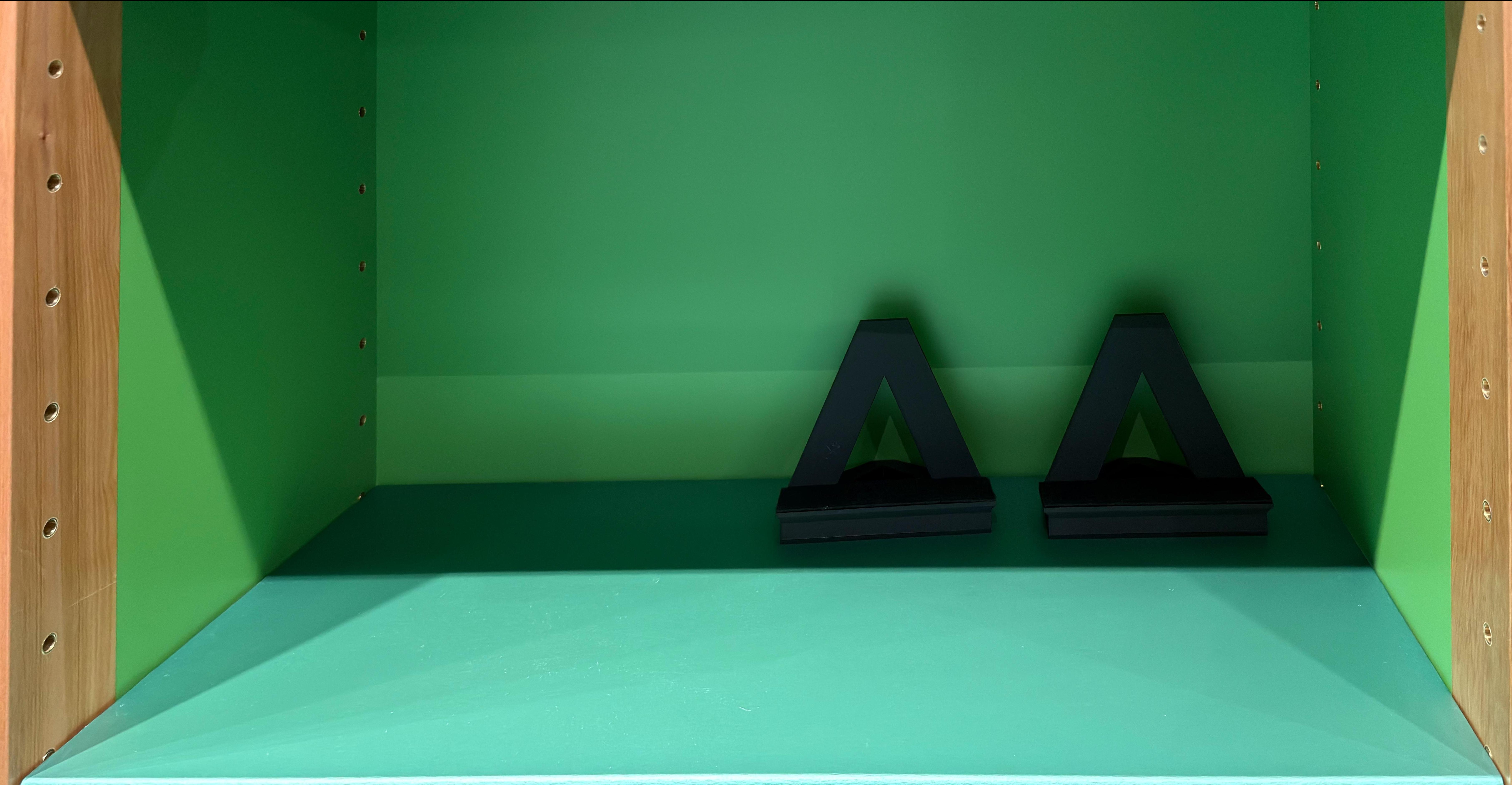 Shelf image