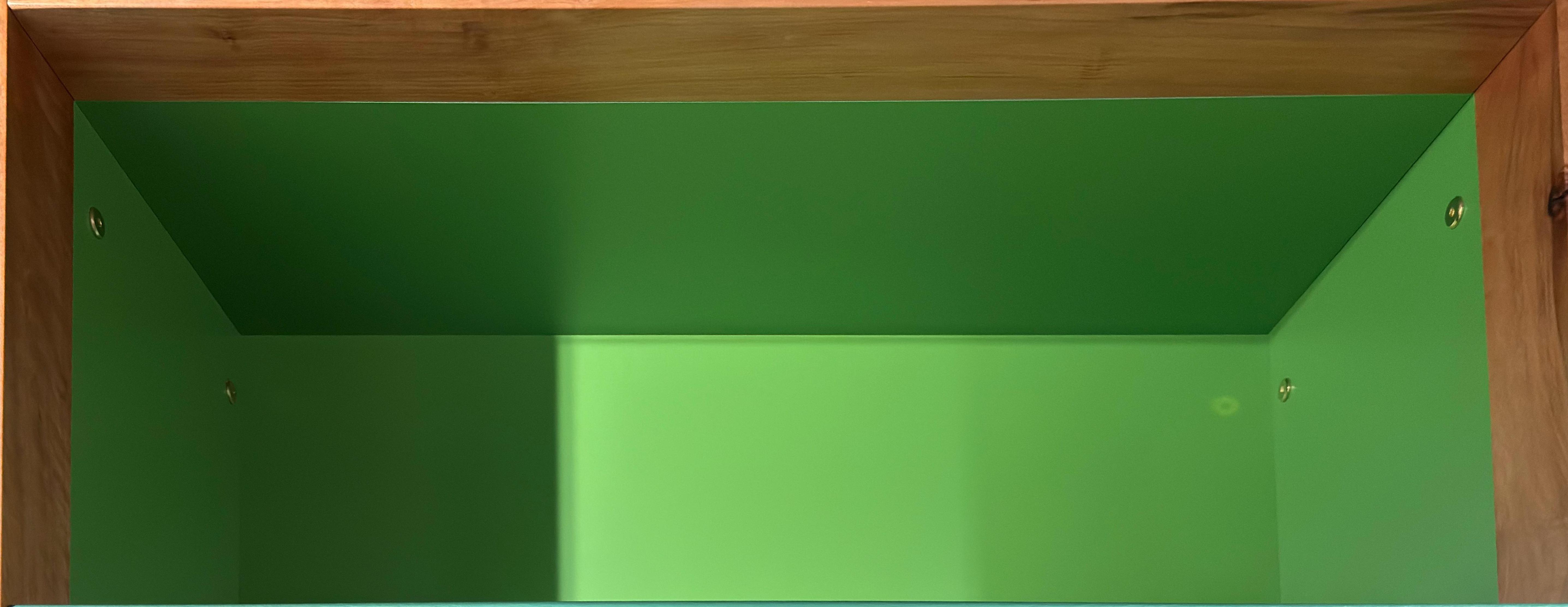 Shelf image