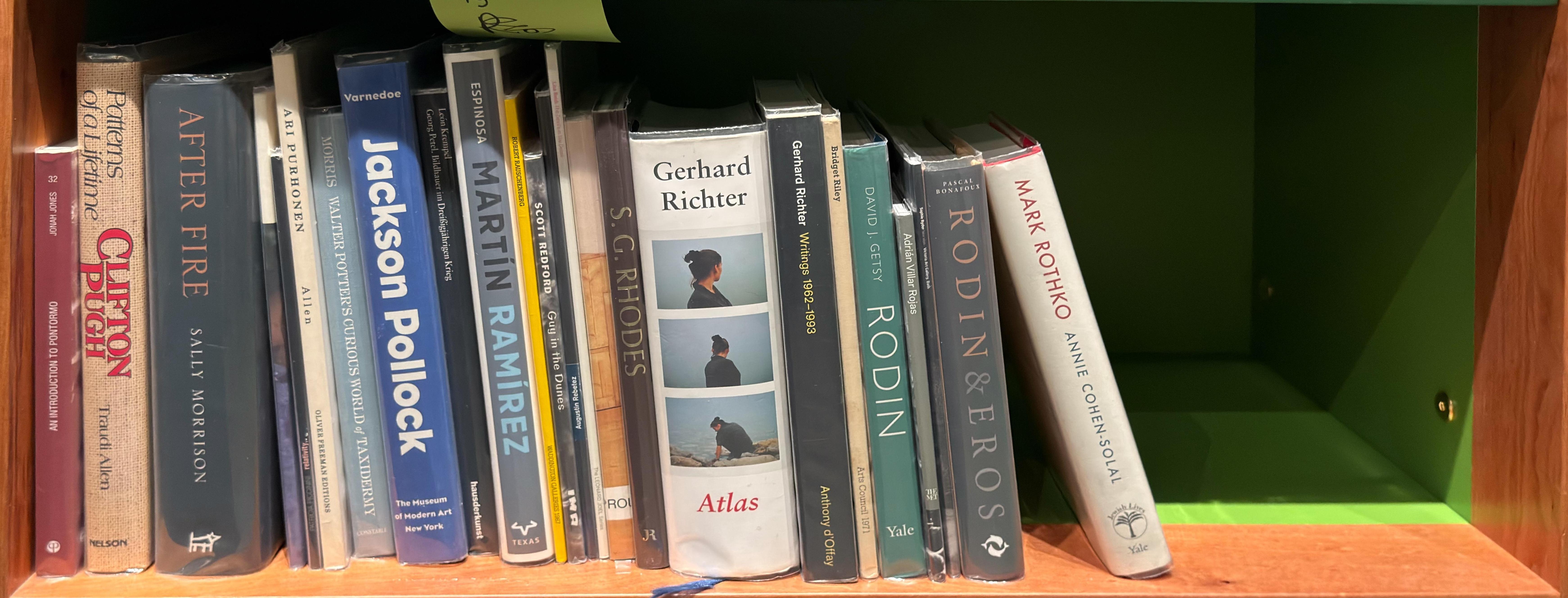 Shelf image