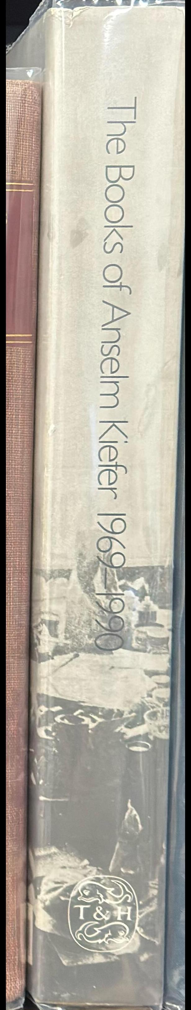 The books of Anselm Kiefer 1969-1990 / edited by Gotz Adriani ; translated by Bruni Mayor spine
