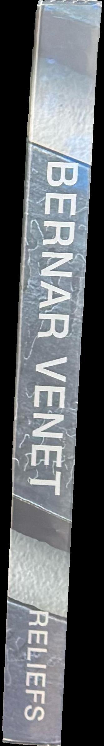 Bernar Venet : reliefs spine