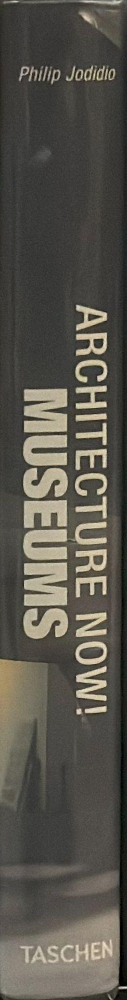 Architecture now! Museums spine
