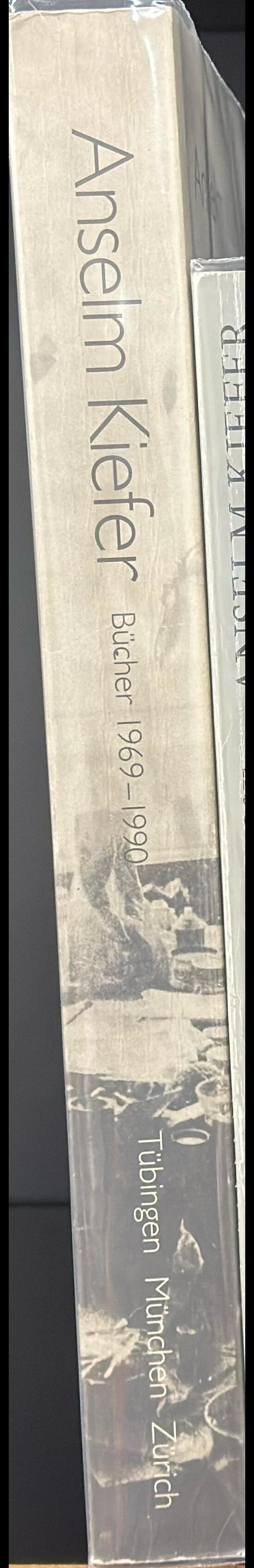 Anselm Kiefer : bucher 1969-1990 spine