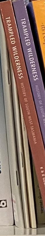 A history of Tasmania / Henry Reynolds spine