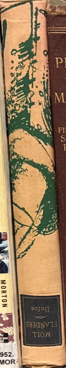 Moll Flanders / by Daniel Defoe ; with drawings by Nigel Lambourne spine