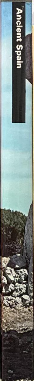 The world of Ancient Spain / text by Antonio Pardo ; translated by David Macrae spine