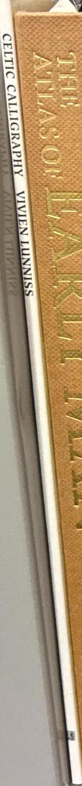 Celtic calligraphy / Vivien Lunniss spine