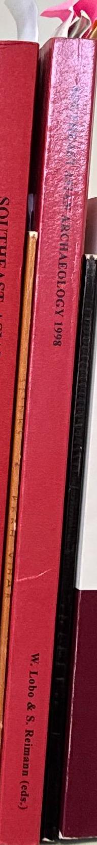 Southeast Asian archaeology 1998 : proceedings of the 7th International Conference of the European Association of Southeast Asian Archaeologists / Wibke Lobo and Stefanie Reimann, editors spine