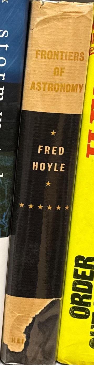 Frontiers of astronomy / Fred Hoyle spine
