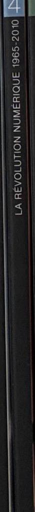 Les yeux des photographes : 4  la revolution numerique 1965-2010 : catalogue de l'exposition du Musee suisse de lappareil photographique en 6 cahiers : 1 aux origines de la photographie : 2 au temps des plaques : 3 le siecle du fil : 5 les productions suisses : 6 laterna magica / Pascale et Jean-Marc Bonnard Yersin spine