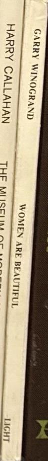Women are beautiful / by Garry Winogrand ; with an essay by Helen Gary Bishop spine