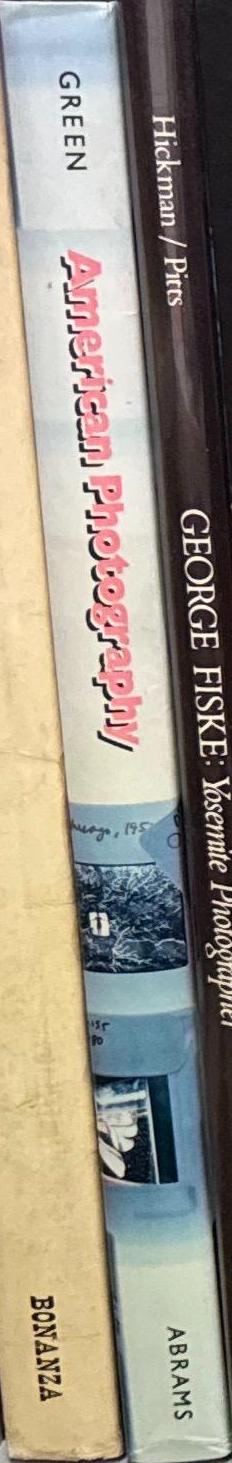 American photography : a critical history 1945 to the present / by Jonathan Green ; pictures selected and sequenced by Jonathan Green and James Friedman spine