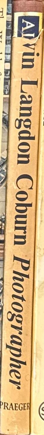 Alvin Langdon Coburn, photographer : an autobiography / edited by Helmut and Alison Gernsheim spine