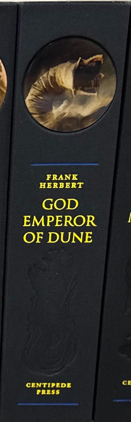 Children of Dune / Frank Herbert ; illustrated by Paolo Puggioni ; introduction by David Wingrove ; afterword by Brian Herbert spine