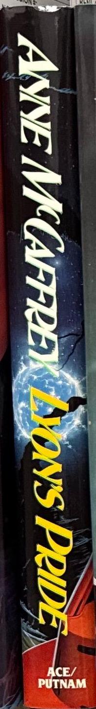 Lyon's pride / Anne McCaffrey spine