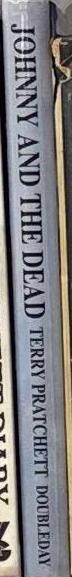 Johnny and the dead / Terry Pratchett spine