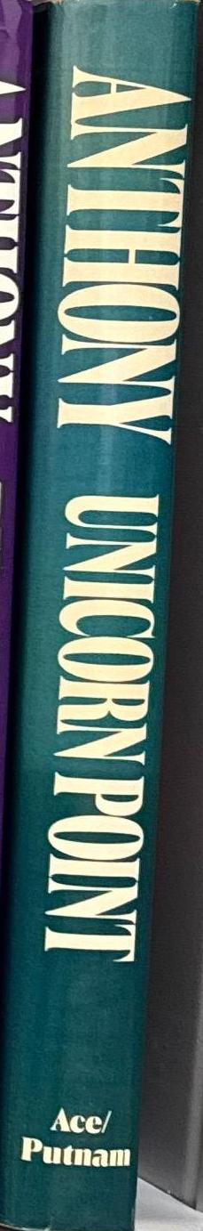 Unicorn point / Piers Anthony spine