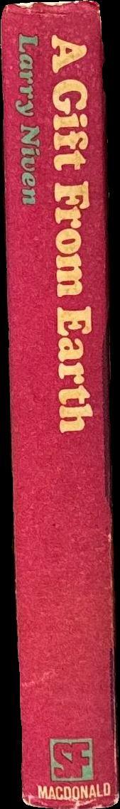 A gift from Earth / Larry Niven spine