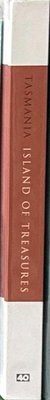 Spine of Keeping culture : Aboriginal Tasmania / edited by Amanda Jane Reynolds ; photography by Dean McNicoll